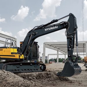 Excavator pe senile Hyundai HX 220AL-0